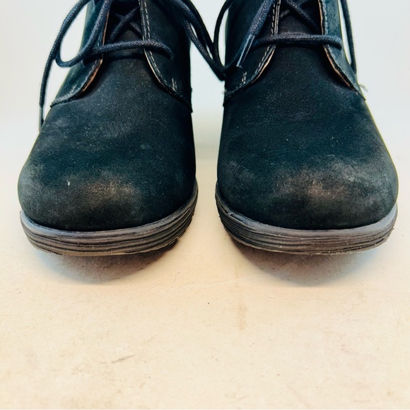 Dansko Black Suede Cadee Lace Up Chukka Ankle Booties Boots, size 36 5.5 6 - Picture 3 of 11